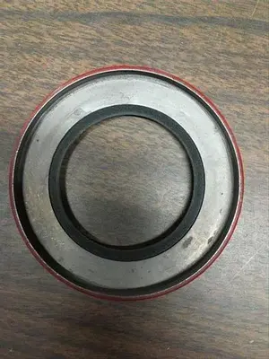 New | in-Stock CUMMINS FAN DRIVE OIL SEAL - 3085867 Engine Parts & Accessories Pennsylvania US | East West Machinery & Drilling #1415953