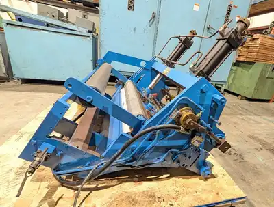 Tension Stand, Ruesch, 32" Wide