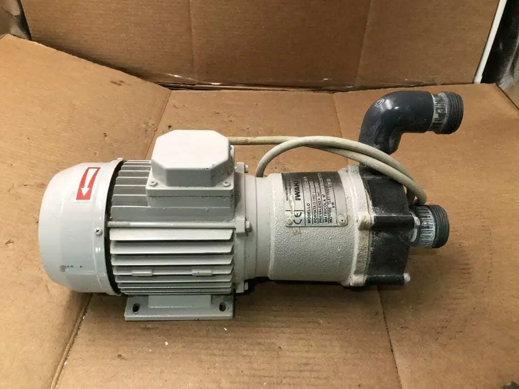 IWAKI MD-100RM 1″ PP Magnetic Drive Pump 100LPM (26.4GPM) 0.31kW 2800RPM 400V