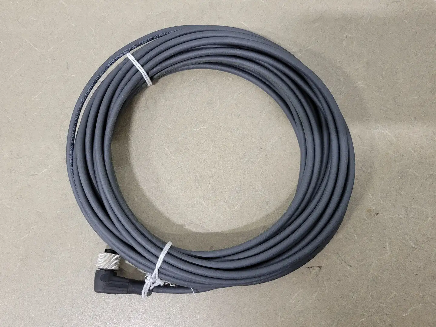 NEW TELEMECANIQUE XZCP1241L10