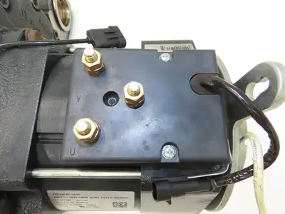 Yale 8818770 Forklift Front Left Drive Axle & Motor 5-Lug Off ERP035VTN36TE084