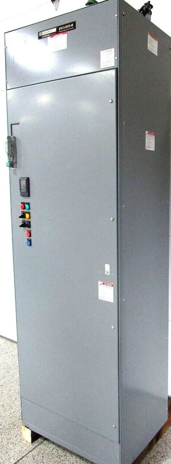 NEW SQUARE D ENCLOSED 48 MOTOR CONTROLLER 100HP 48UNA3NECNEAM 8639 ATS48C25Y