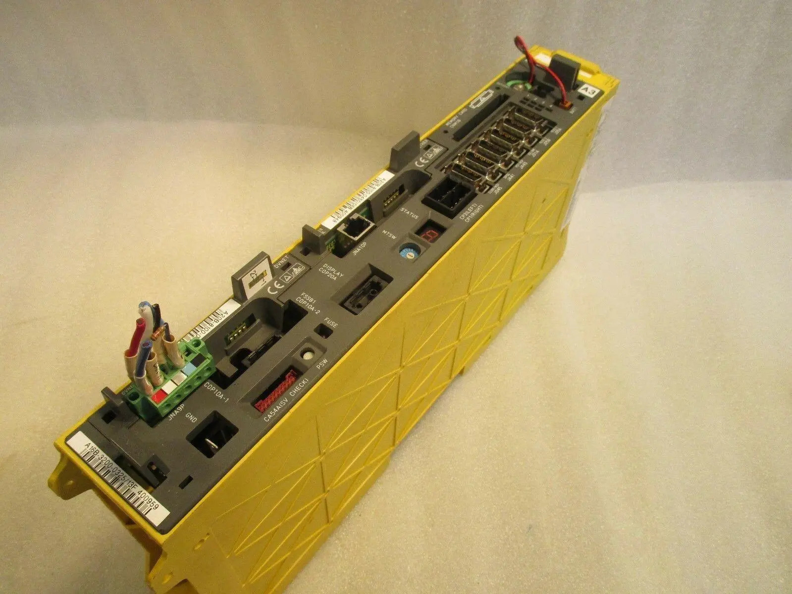USED Fanuc A02B-0266-B501, A16B-3200-0325