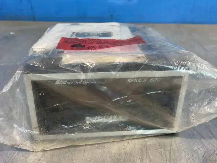 Used RED LION _UNKNOWN_ Counters/Timers Ohio US | HGR 24 #1175561