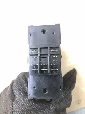 Eagle Signal DA1215Y3 10-Pin Plug-In Timer Relay 2-14min 48VAC 10A