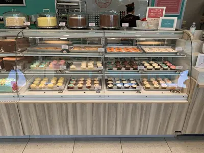 CAYUGA BFSV - REFRIGERATED DISPLAY Full Service Display | Harvest Equipment and Fabrication Inc (6)