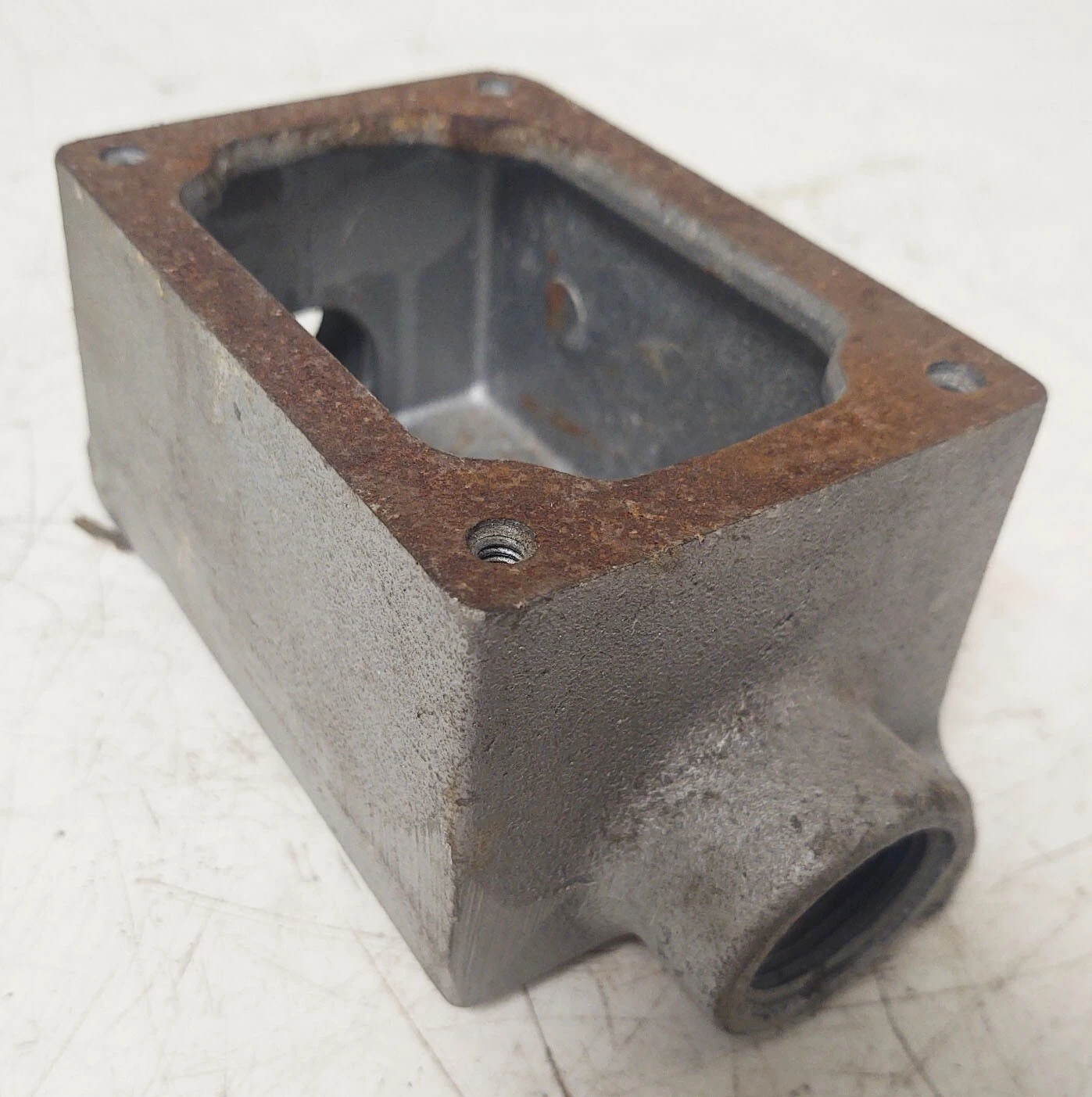 🔥 EDSC371 CROUSE-HINDS FEED THROUGH EXPLOSION PROOF BACK BOX WITH 1 INCH HUBS
