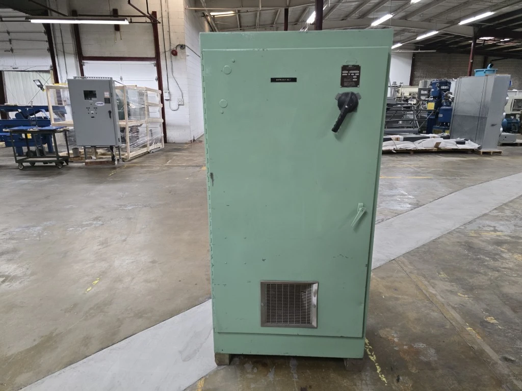 300 HP Baldor DC Drive With Cabinet