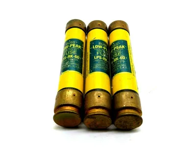 NEW LOT OF 3 COOPER BUSSMANN LPS-RK-60 DUAL ELEMENT FUSE LPSRK60