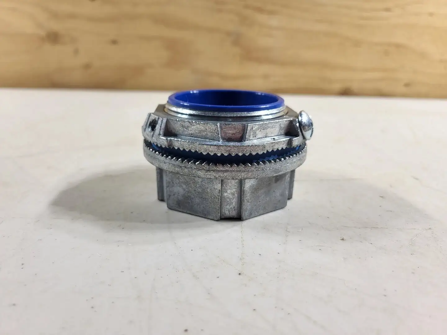 NEW THOMAS & BETTS H200GR-C