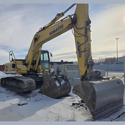 USED KOMATSU PC200LC-8