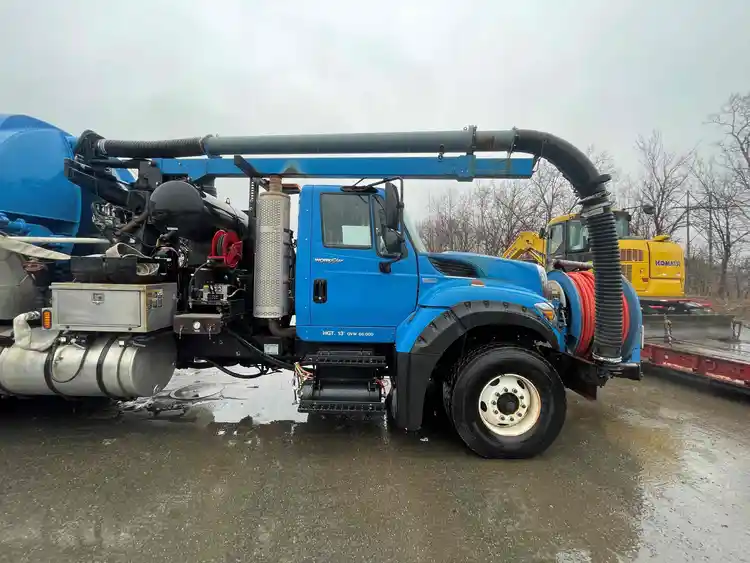 Used 2012 Vactor 2100 Combination Sewer Cleaners Massachusetts US | American Contractors Equipment Supply #1331147