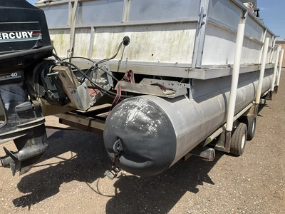 USED 1979 CREST 29-22