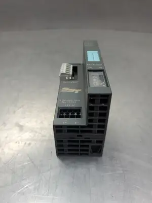 USED SST 5136-DNS-200S Rev 02.004 Communication Module, 24VDC