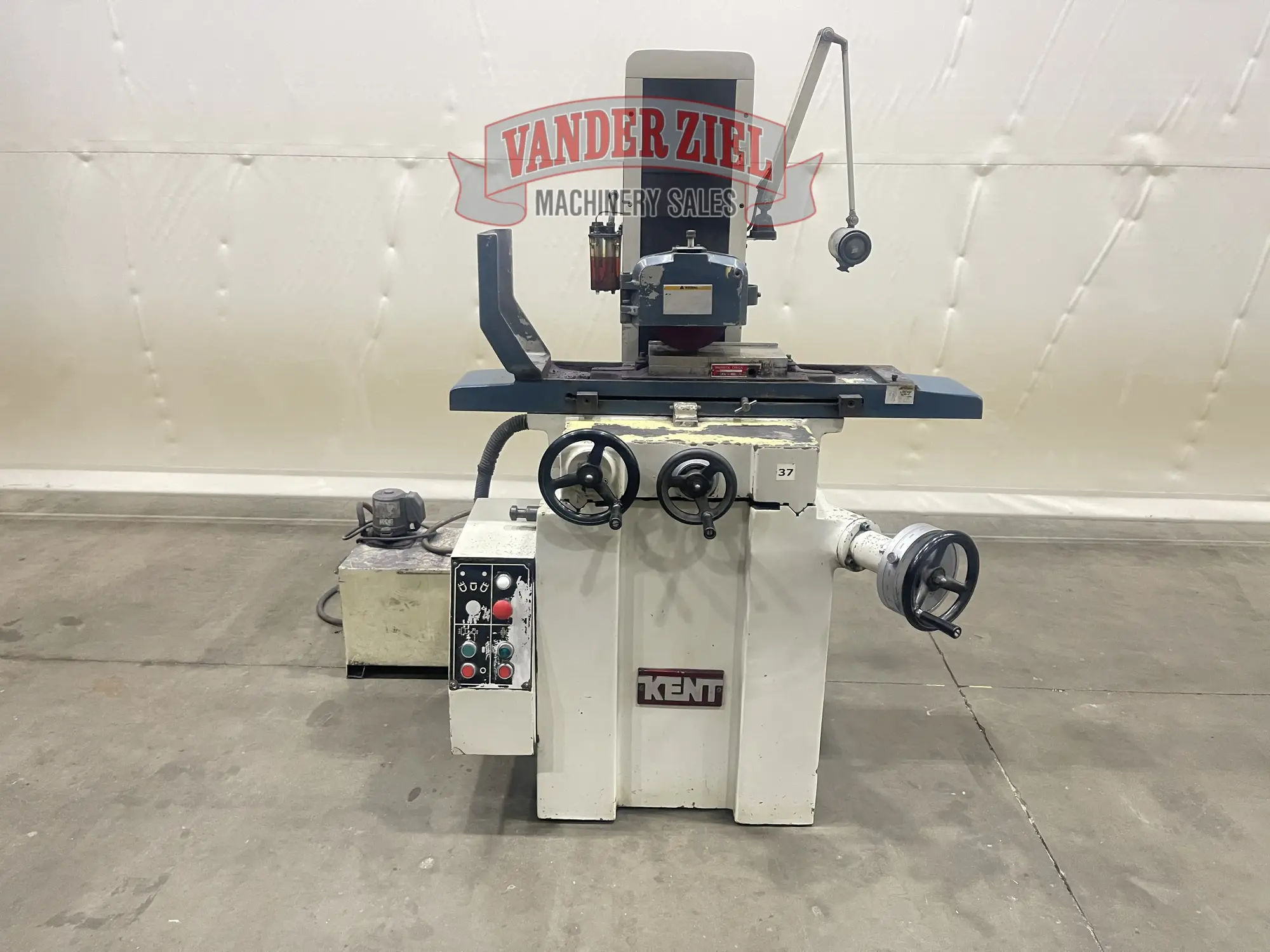 Kent 6"x14" Chuck, #KGS-200, Hand Feed Surface Grinder