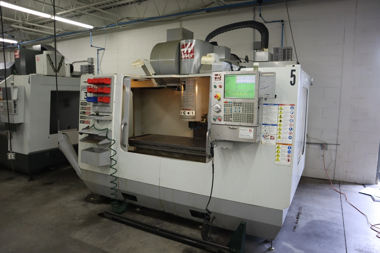 Used HAAS VF-3SSYT Vertical Machining Centers Minnesota US | Machinesused.com #1368706