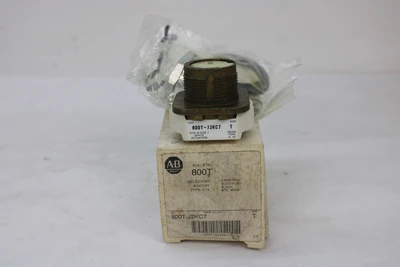 NEW ALLEN BRADLEY 800T-J2KC7