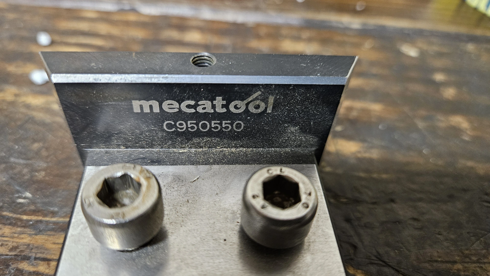 USED MECA C950550