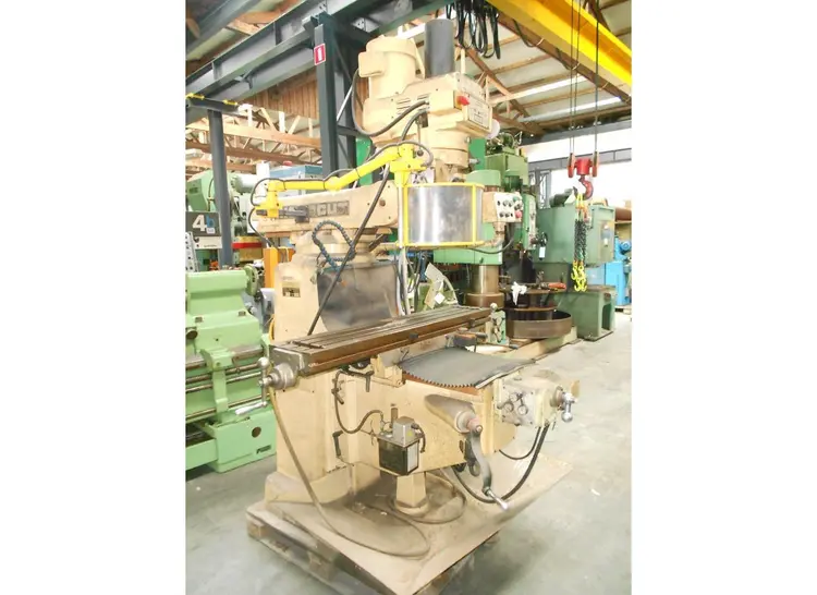 Used MICROCUT 857 X: 864 - Y: 406 - Z: 406MM Universal Machining Centers | Apt International N.V #364519