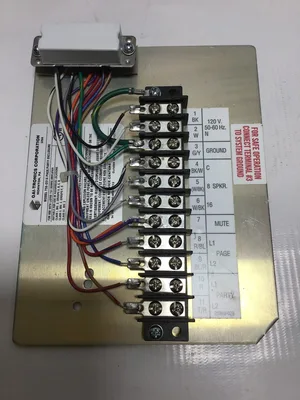 GAI-TRONICS 758-001A PAGE/PARTY ENCLOSURE