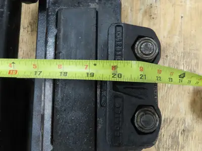 Cascade Forklift Class 3 SideShift Fork Positioner Attachment 20"x 41" W 10000lb