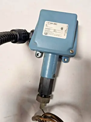 USED United Electric Controls F100-3BC