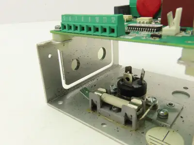 Rodix 121-886 FC-44 PLUS Feeder Cube 120VAC 50/60 Hz 15A w/ 24-210 Rev A PCB