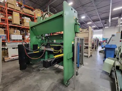 USED 1982 CINCINNATI 90CB X 8