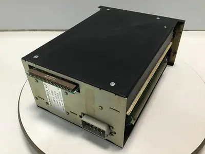 USED HUSKY 9152