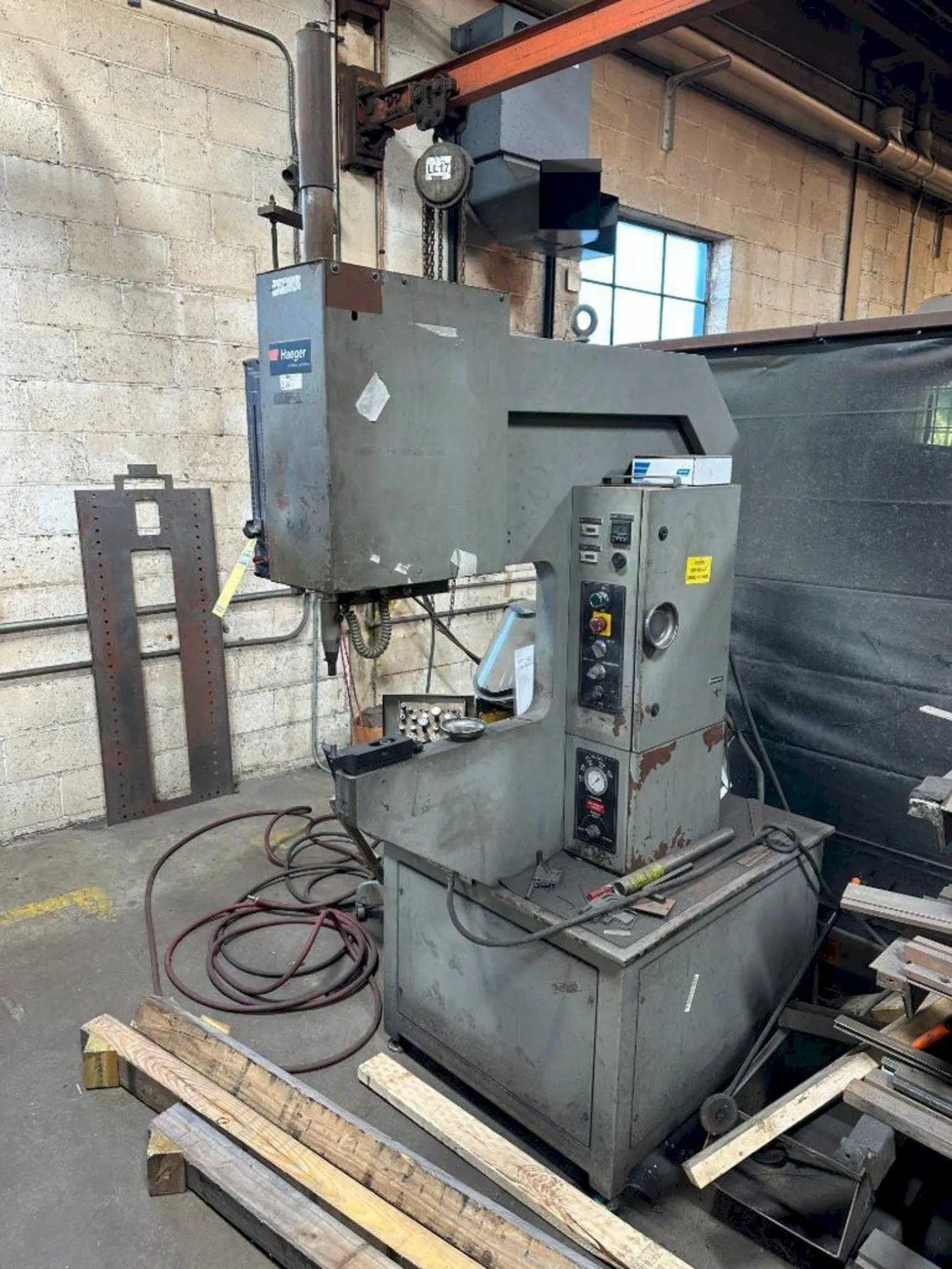 8 TON HAEGER PEMSERTER INSERTION PRESS: YOBRO #24454
