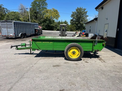 JOHN DEERE 34 Manure Spreader | County Equipment Company LLC (2)