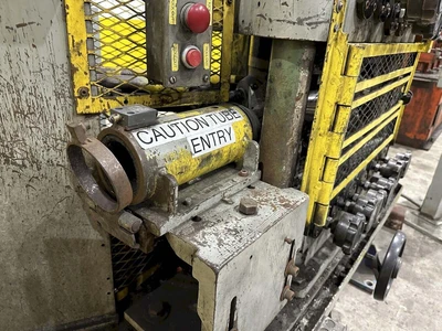 MACKINTOSH-HEMPHILL 922  6 ROLL TUBE & BAR STRAIGHTENER (14658) STRAIGHTENERS, TUBE & BAR | Machinery International LLC (12)