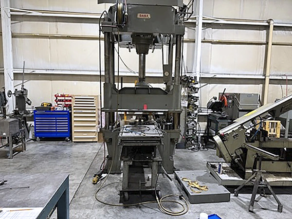 Used DAKE 18-151 Hydraulic Presses North Carolina US | Machine Tool Bids #380020