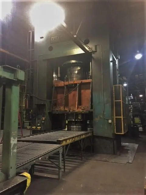 Used CLEARING H-5000-105-84 Straight Side Presses Ohio US | G-2000, Inc. #1079822