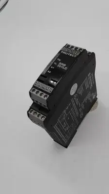 Square D 1.5 in. Blank Fillers HLW1BL