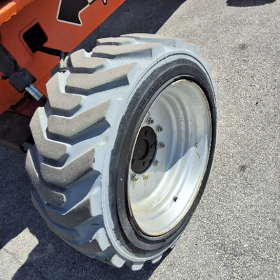 USED 2013 JLG M600JP