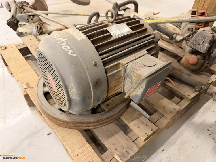 Used GE ELECTRIC MOTOR 10HP A.C. Motors Michigan US | Miedema Asset Management Group #1320809