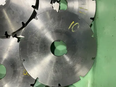 Used _UNKNOWN_ _UNKNOWN_ Saw Blades Ohio US | HGR 24 #1370255