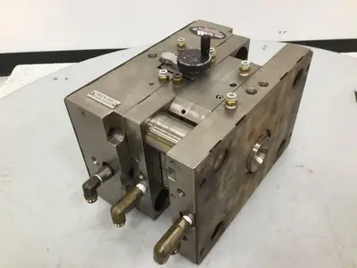 USED KATA SYSTEMS CD MOLD877