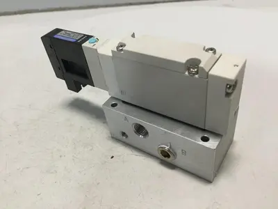 USED KOGANEI F15T0G-PL3
