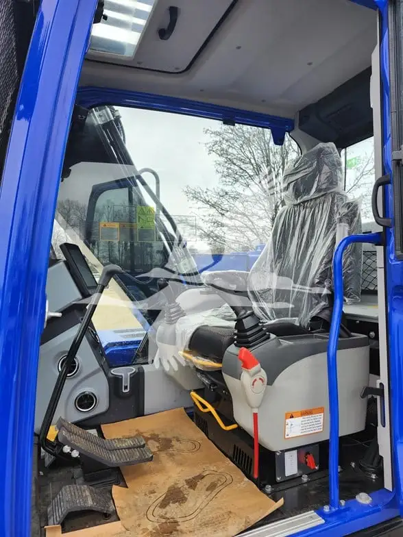 USED 2026 BLU B150