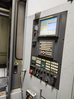 2011 HYUNDAI WIA KH 80G Horizontal Machining Centers | USED CNC (7)