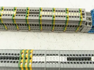 Entrelec Terminal Block Connector DIN Rail 24-10AWG 4mm² 600V 25A Lot of 179