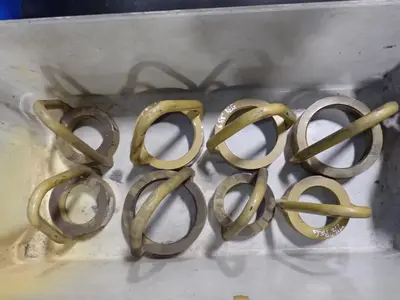Lifting Bails