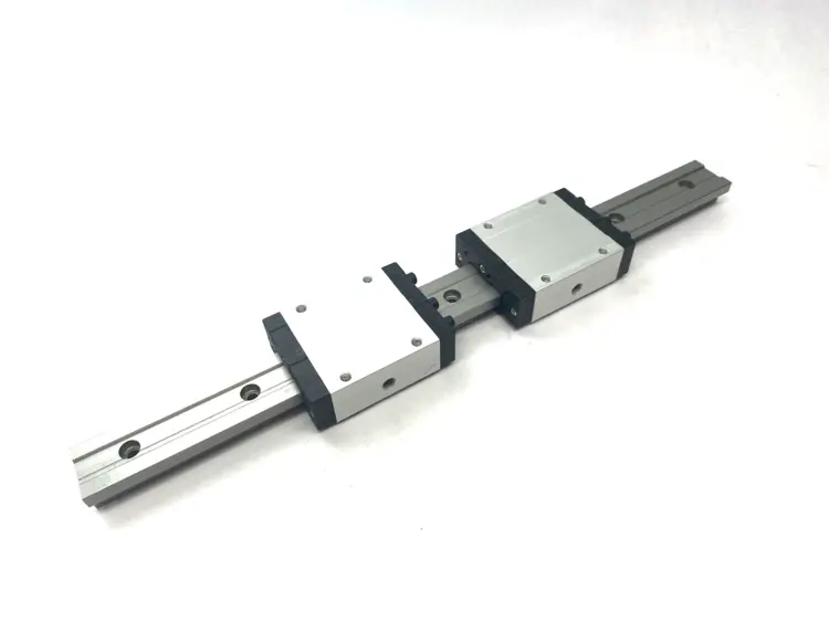Used igus drylin® T Standard Carriage 2x, 16-1/8" Rail MISSING CLAMPS Slides Michigan US | Maverick Industrial Sales #1397742