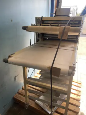 75-0508 Moline Dough Moulder Model 100