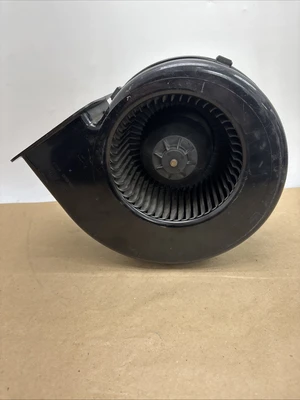 USED SPAL 004-B42-28 24V
