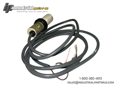 USED OMRON E3F2-DS10C4-N