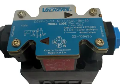 NEW VICKERS DG4V-3-2A-M-FPA5WL-B6-60 HYDRAULIC VALVE 02-109493