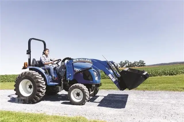 New | in-Stock 2025 NEW HOLLAND WORKMASTER 40 Sub-Compact & Compact Tractors Maine US | Beauregard Equipment #1511330